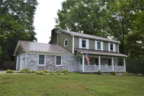 103 Shamrock CIR, Hudson, NC 28638