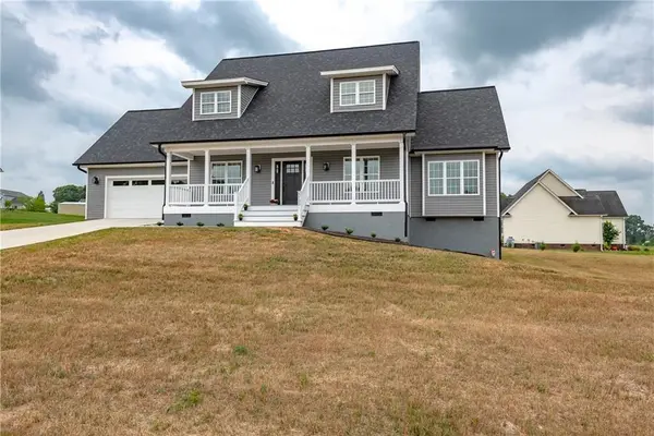 5703 Aspiran DR, Catawba, NC 28609
