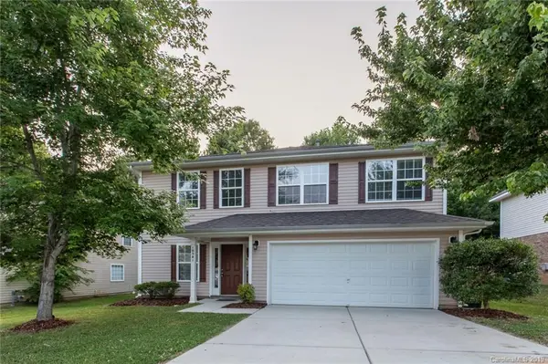 10541 Turkey Point DR, Charlotte, NC 28214