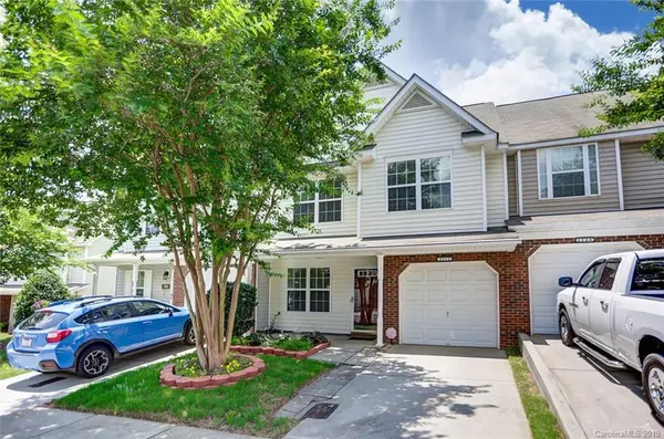 2572 Brackley PL NW #2082, Concord, NC 28027