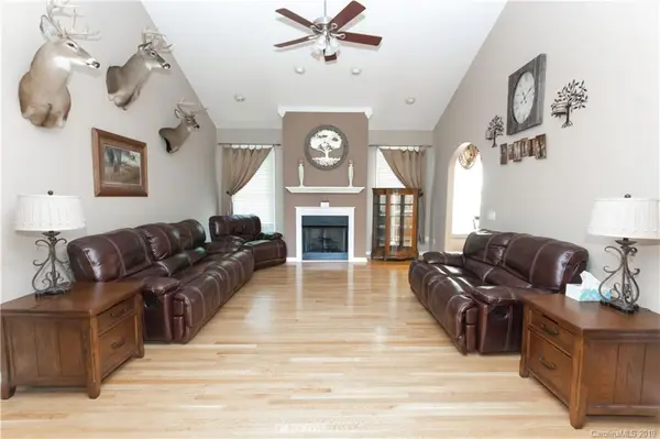 1150 Hawksbury DR, China Grove, NC 28023