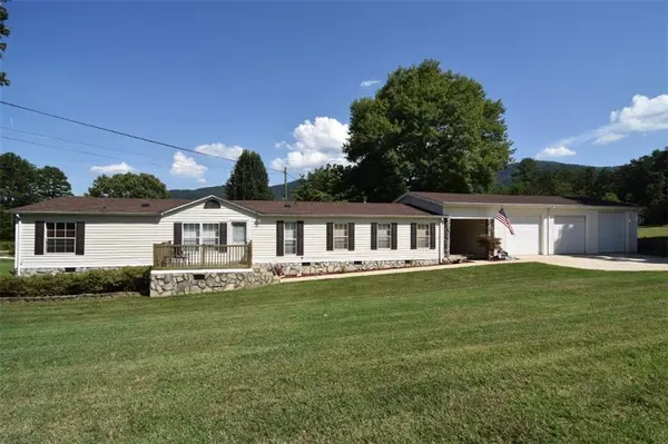 4915 Mountain View LN, Morganton, NC 28655