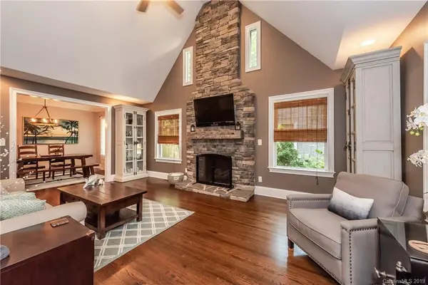 2907 Park RD, Charlotte, NC 28209