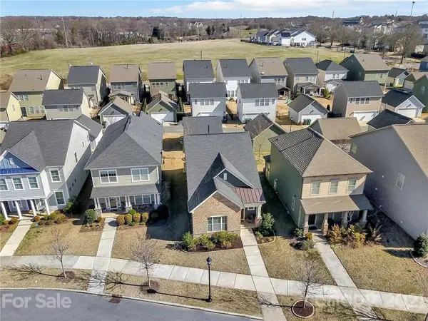 4012 Willow Green PL, Charlotte, NC 28206
