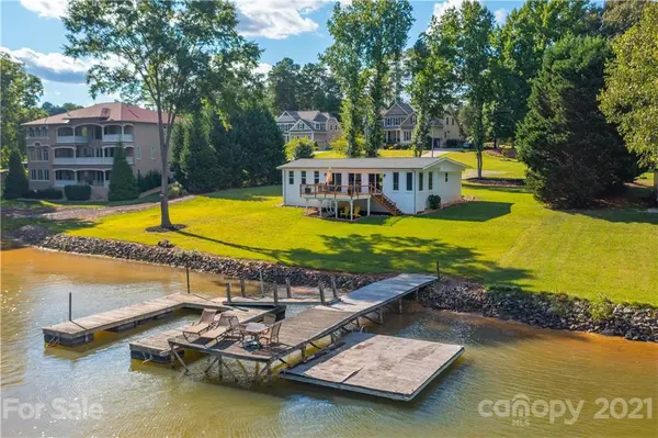 231 Wilson Lake RD, Mooresville, NC 28117