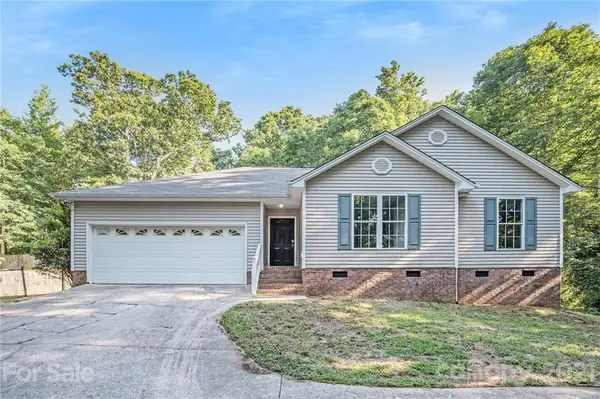 708 Cove RD, Gastonia, NC 28052