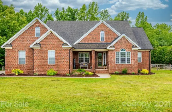 4833 Nc 16 HWY, Maiden, NC 28650