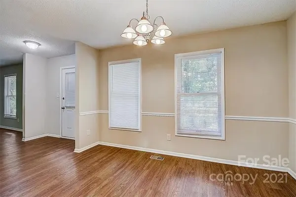 1653 Fairway DR, Newton, NC 28658