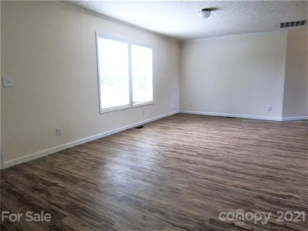 3808 Fallston RD, Shelby, NC 28150
