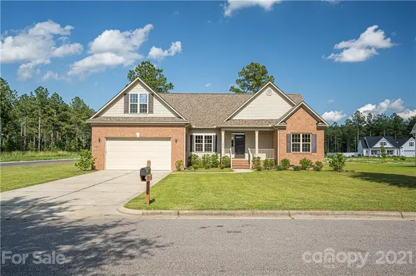 1612 Linden LN, Lumberton, NC 28358