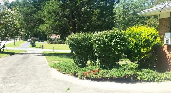 525 Tripolis ST SE, Concord, NC 28025