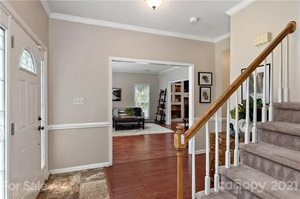 11800 Woffington CT #30, Charlotte, NC 28273