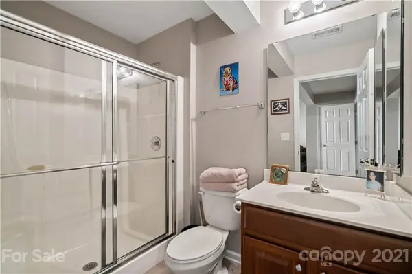 2209 Belle Vernon AVE, Charlotte, NC 28210