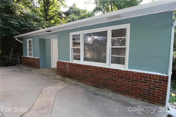 508 Arlington CIR,  Lenoir,  NC 28645