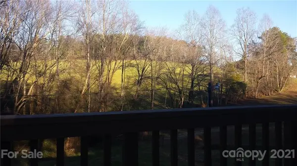 2097 E Flat Church RD, Lenoir, NC 28645