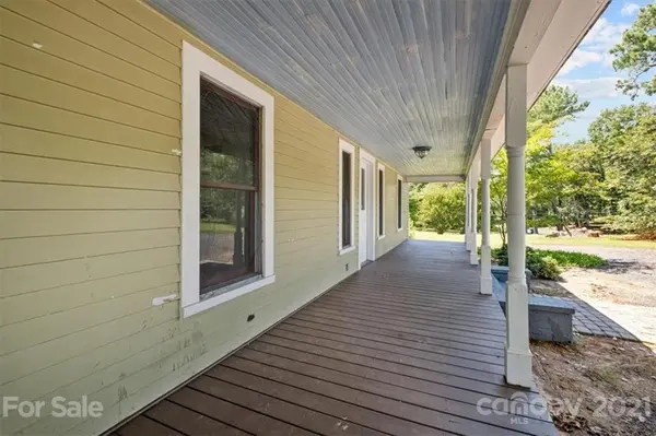 501 Allenton ST, Mount Gilead, NC 27306