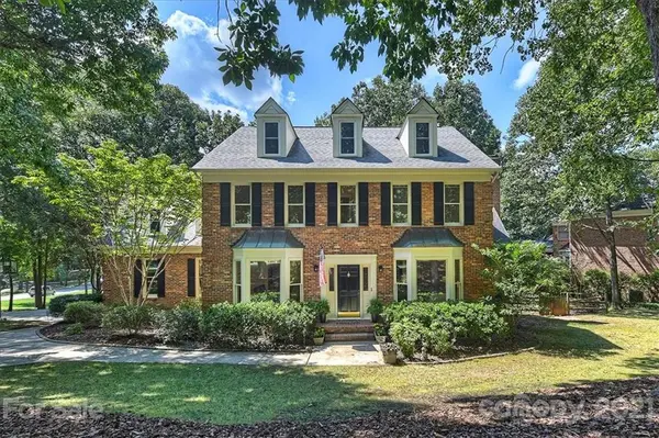 2616 Oakmeade DR, Charlotte, NC 28270