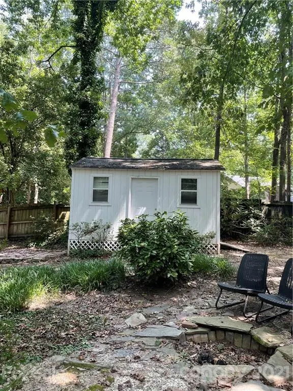 9101 Sardis Forest DR, Charlotte, NC 28270