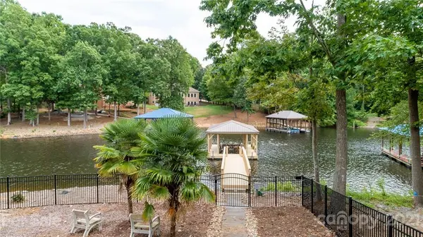 3594 Live Oaks AVE, Terrell, NC 28682