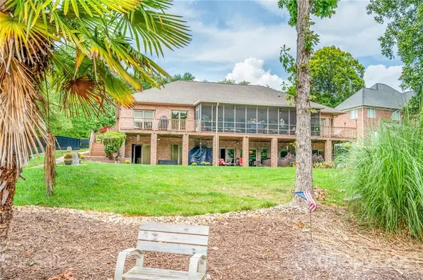 3594 Live Oaks AVE, Terrell, NC 28682