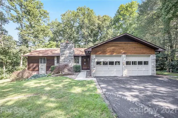 6667 Brevard RD, Etowah, NC 28729