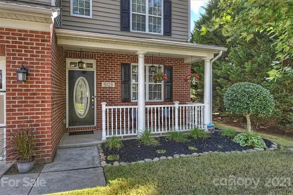 5123 Dragonfly LN, Charlotte, NC 28277