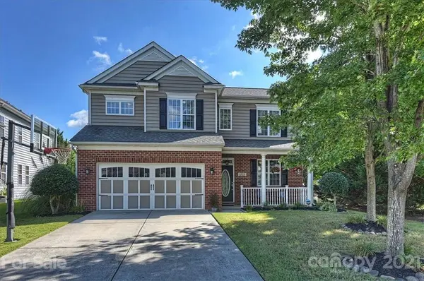 5123 Dragonfly LN, Charlotte, NC 28277
