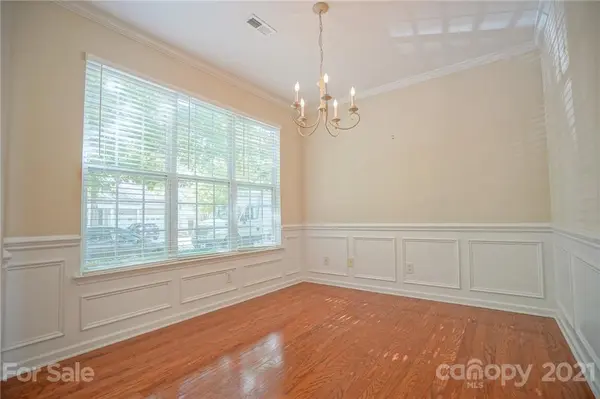 1138 Hammond DR, Matthews, NC 28104