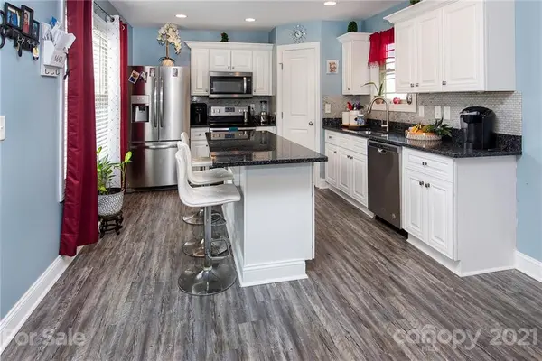 321 Wood AVE, Kannapolis, NC 28083