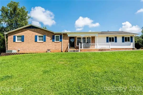 1697 Prestige DR, Conover, NC 28613
