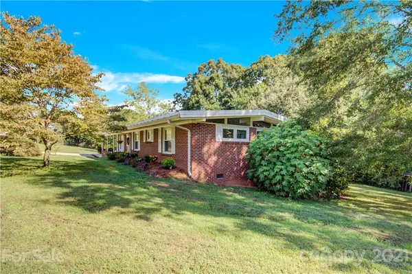 145 Azalea RD, Mooresville, NC 28115