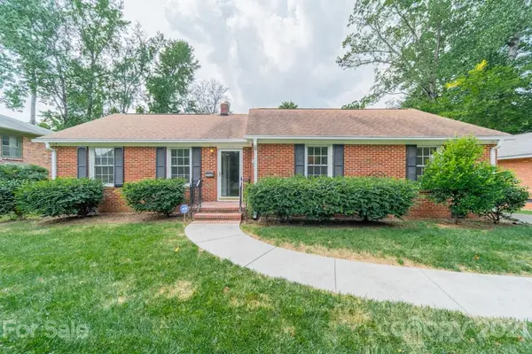 5330 Valley Forge RD, Charlotte, NC 28210