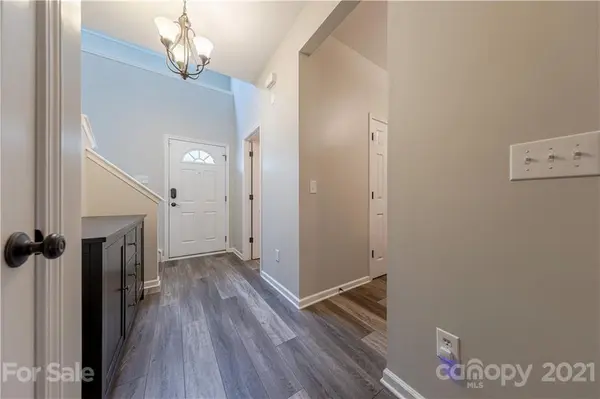 8412 Carolina Lily LN, Charlotte, NC 28262