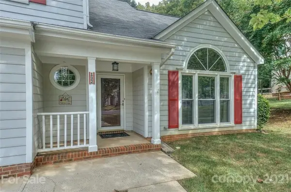 192 Southhaven DR, Mooresville, NC 28117