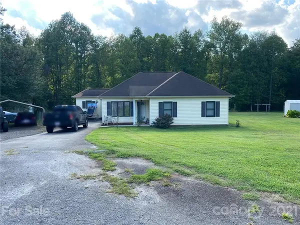 3190 Samuel ST, Newton, NC 28658