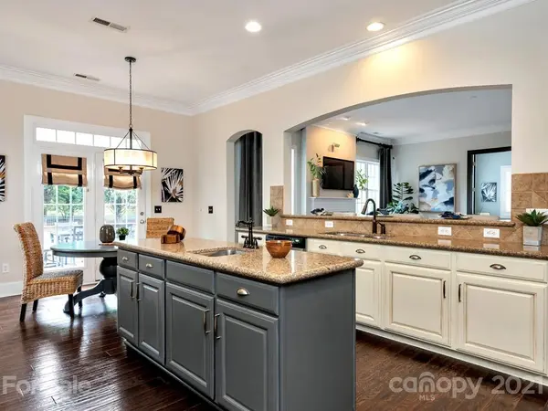 11513 Kyrene RD, Charlotte, NC 28277