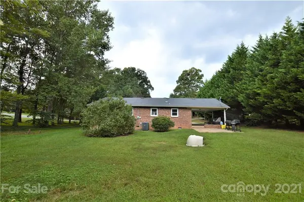 314 Cypress ST, Hudson, NC 28638