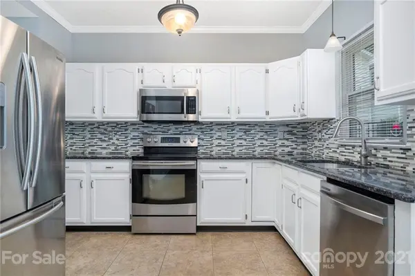 7437 Monbrison CIR, Cornelius, NC 28031