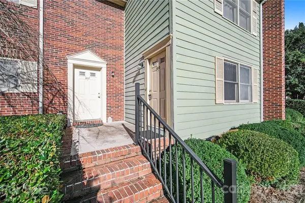 1300 Larchmont PL #808, Salisbury, NC 28144