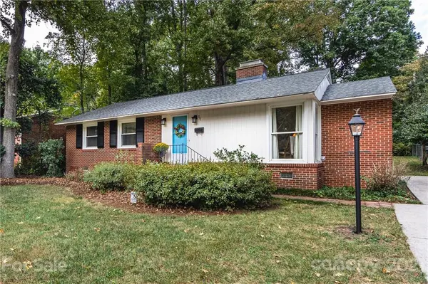 731 Lochridge RD, Charlotte, NC 28209