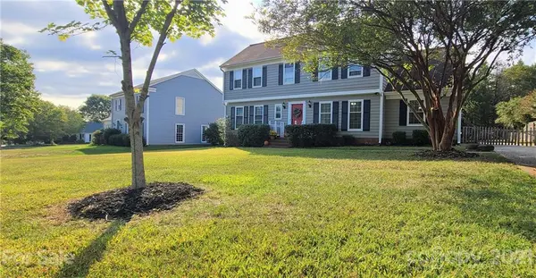 12330 Parks Farm LN, Charlotte, NC 28277