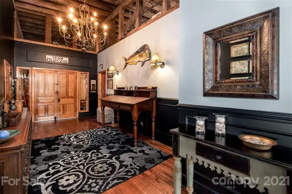 28 W Main ST, Brevard, NC 28712