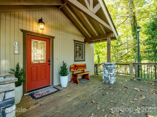 130 Edwards PT, Lake Lure, NC 28746