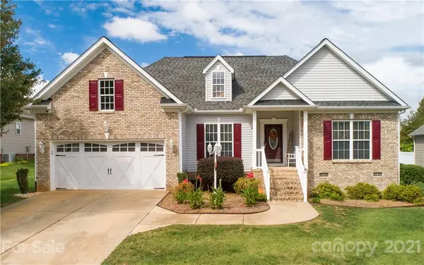 1369 Plantation Hills DR, Rock Hill, SC 29732