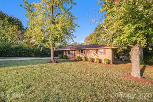 1065 Lawing DR, China Grove, NC 28023