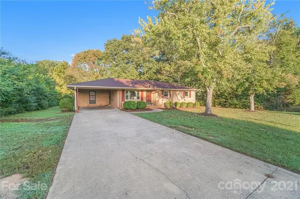 1065 Lawing DR, China Grove, NC 28023
