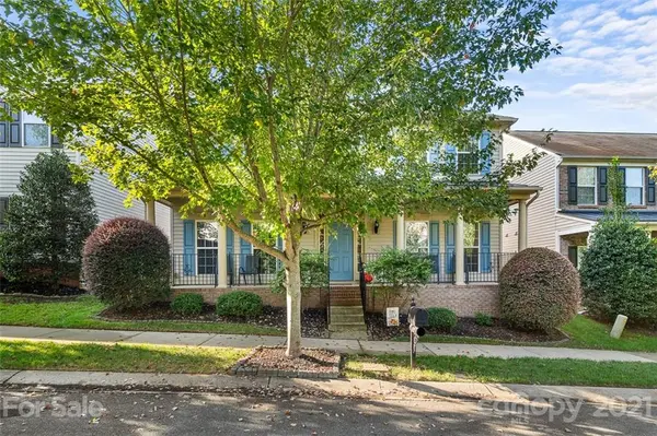 15621 Troubadour LN, Huntersville, NC 28078