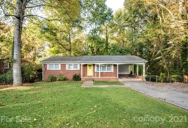 904 Valley DR, Newton, NC 28658