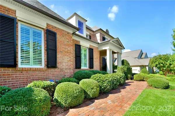 2485 Christenbury Hall CT, Concord, NC 28027