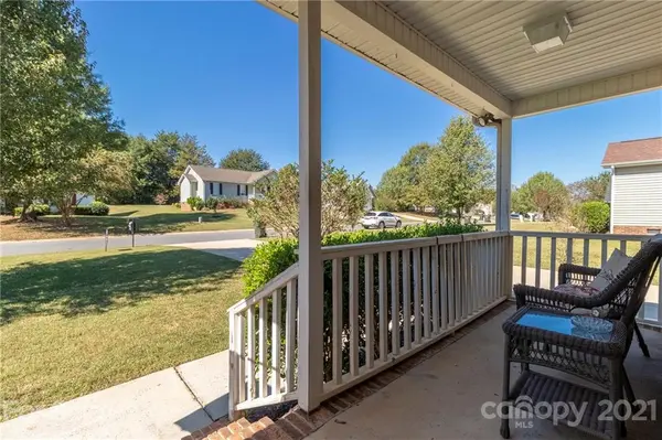 764 Chipmeadow LN, York, SC 29745